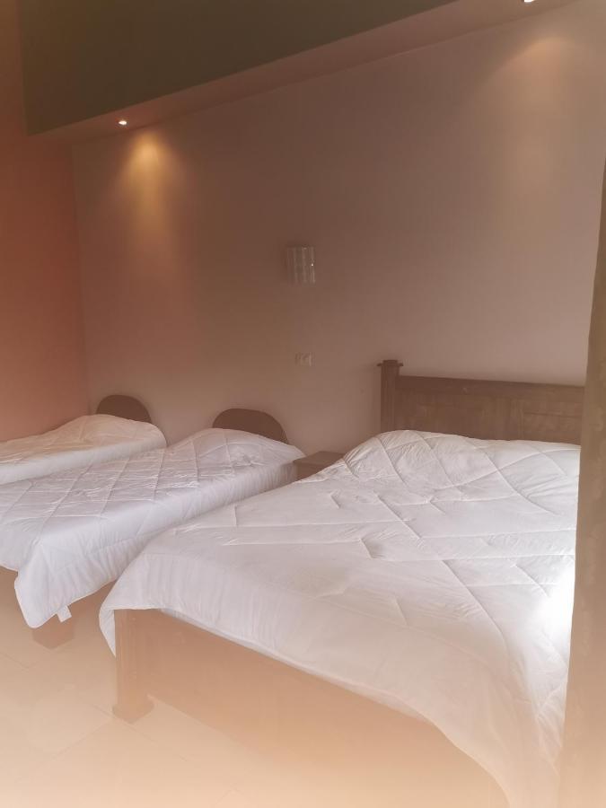 Hotel Vale's Chiles  Buitenkant foto